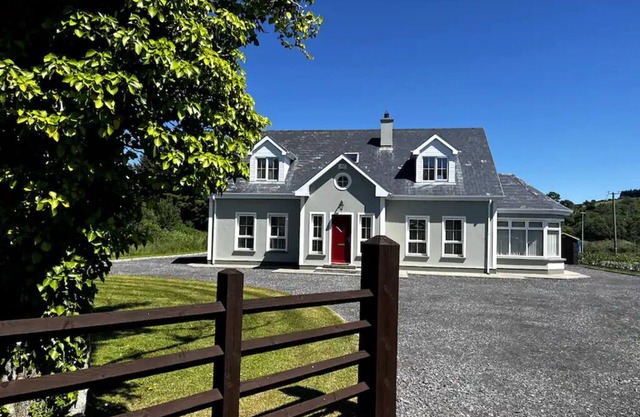 *Countryside Retreat | 5 mins to Donegal Town*
