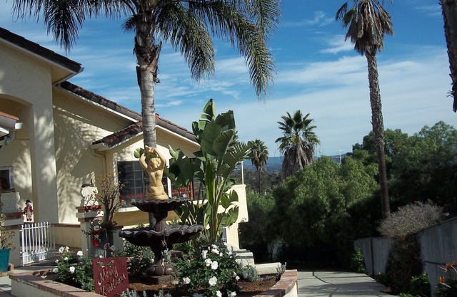 Countryside Retreat with Panoramic Views