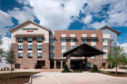 Courtyard by Marriott Fort Worth Alliance Town Center