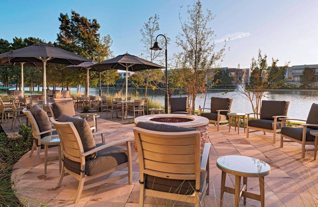 Courtyard by Marriott Houston Sugar Land/Lake Pointe