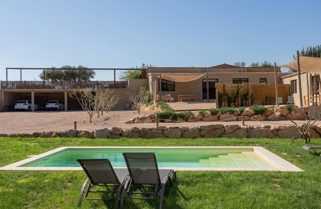 Coutryside cottage Masos de Pals with Parking and pool