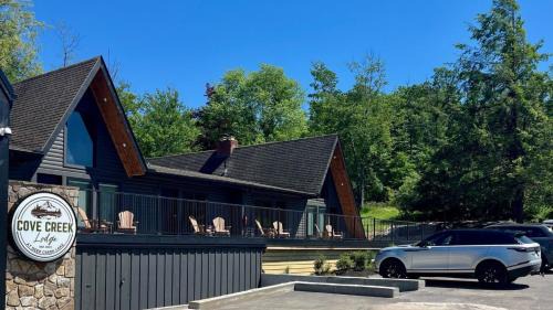 Cove Creek Lodge 208 Accessible Double Queen Room ADA