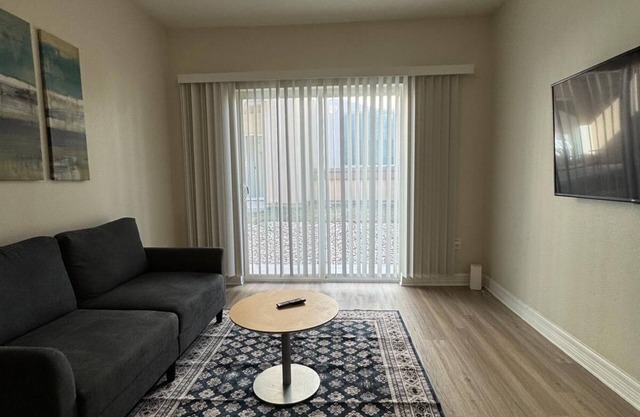 Cozy 1-bedroom apartment in charming Cedar Park with fitness room, WiFi