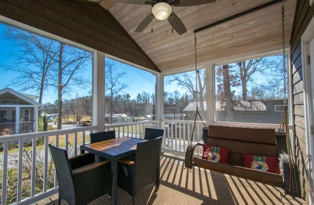 Cozy 1BR Tiny Home w/Pool Access | Free Tix