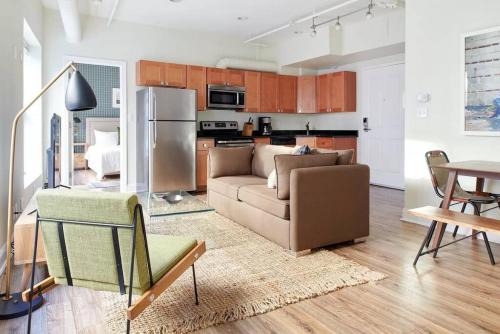 Cozy 2 Bed in Boston FIDI District