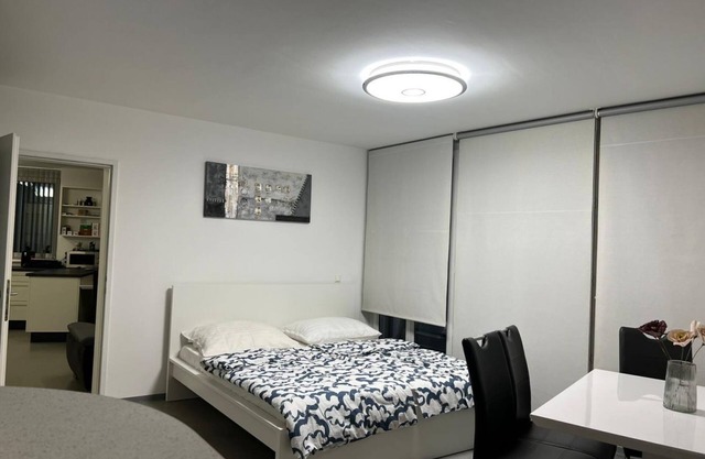 Cozy 3BR Apt. with the best location/U3 Gasometer