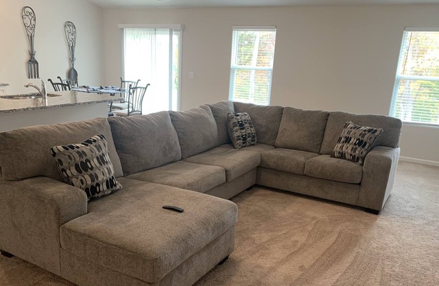 Cozy 3BR House 15mins to A&T, UNCG, Cone Hospital