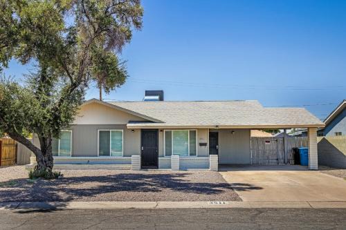 Cozy 3BR House Near Attractions & Shopping