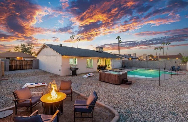 Cozy 3BR Stadium Oasis! Pool + Hot Tub + Fire Pit
