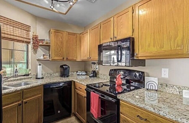 Cozy and convenient Condo