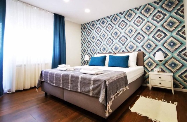 Cozy apartment at Skadarlija bohemian quarter.