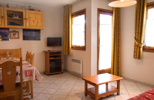 Cozy apartment in Aussois, 6 people, parking included