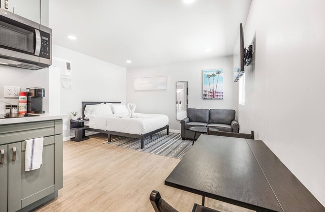 Cozy apartment in El Cajon San Diego with AC