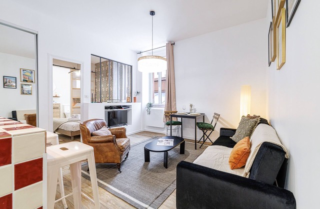 Cozy apartment - Near Garibaldi - 1 bedroom