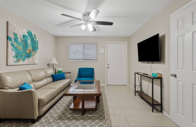 Cozy Clean Apartment Downtown Mesa