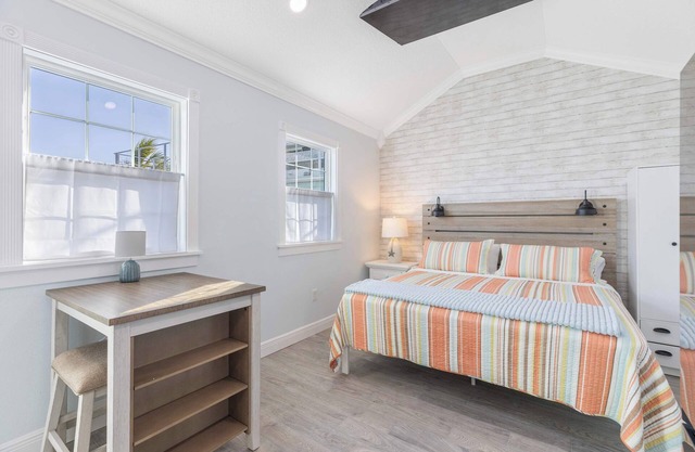Cozy Condo in Sebastian!