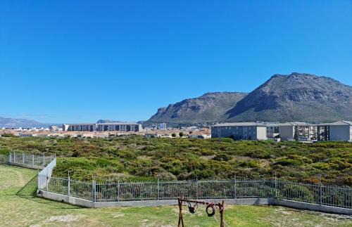 Cozy corner apartment Muizenberg