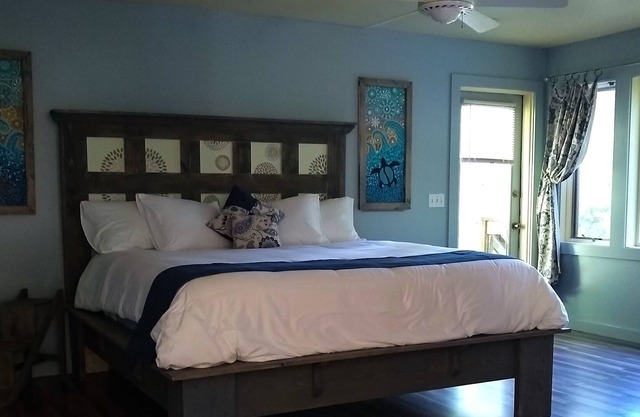 Cozy Cottage at Red Leaf River Inn