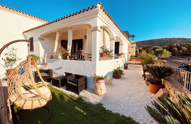 Cozy cottage in Tanaunella