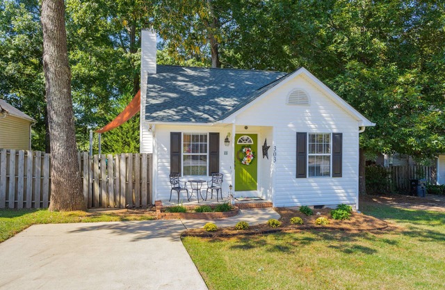 Cozy Cottage in charming Travelers Rest