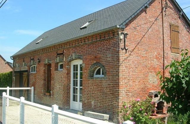 Cozy countryside home with enclosed garden - Pets welcome