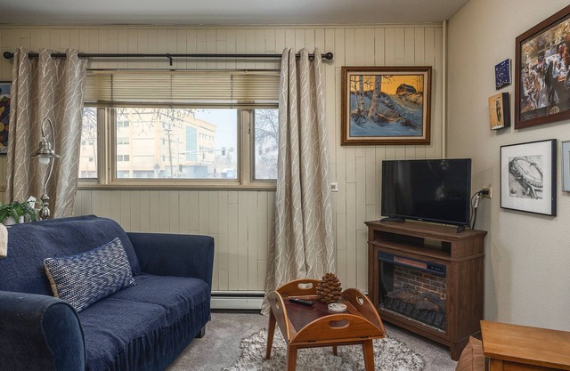 Cozy downstairs studio with board games, streaming, and nearby activities