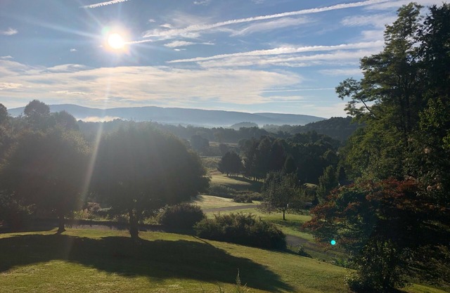 Cozy Family Friendly 3BR w/Stunning Views in Linville Falls