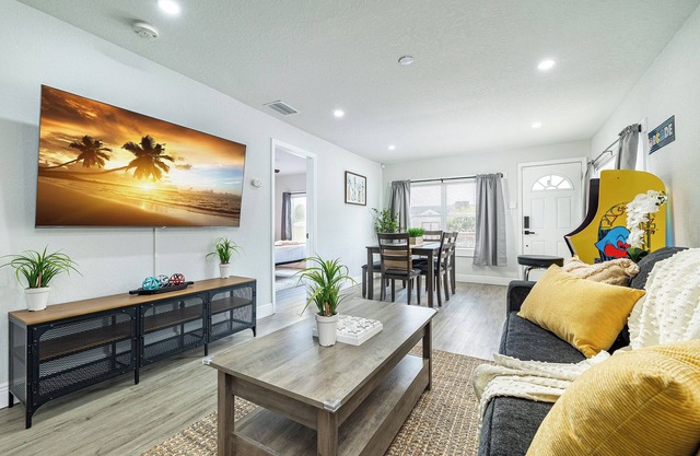 Cozy Family Haven with Arcade