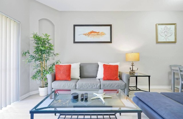 Cozy family home, resort access, central location.