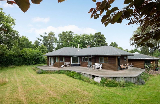 Cozy home in Græsted with sauna