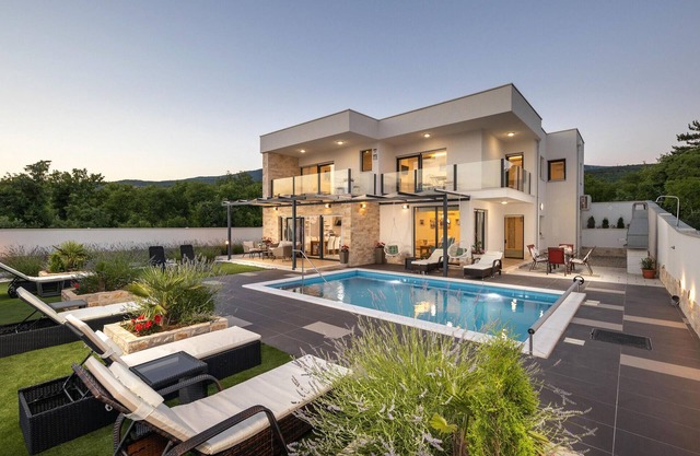 Cozy home in Jadranovo