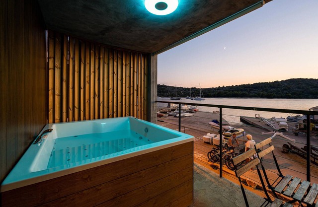 Cozy home in Kaprije with kitchen