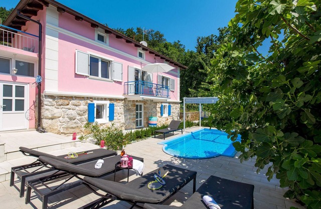 Cozy home in Lovran with WiFi