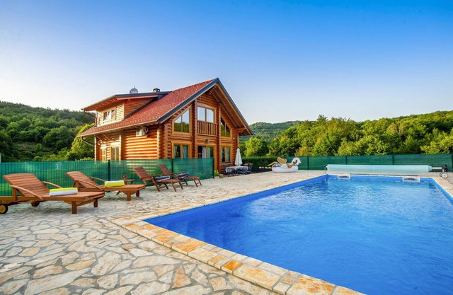 Cozy home in Prokike with sauna