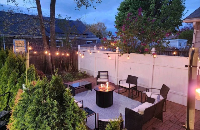 Cozy Home in Providence