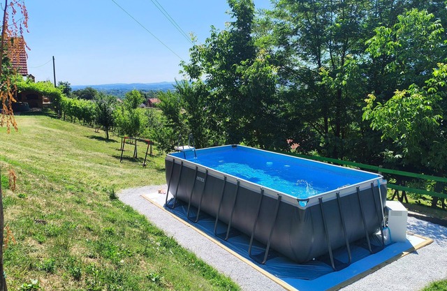 Cozy home in Vukovoj with Wi-Fi