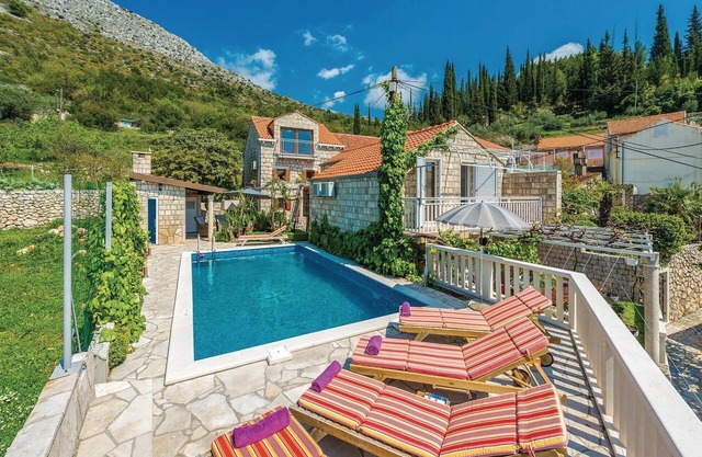 Cozy home in Zaton Veliki