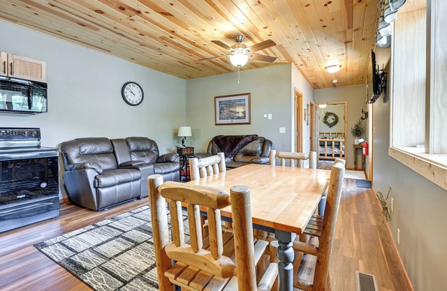 Cozy Lake Wissota Escape w/Community Dock!