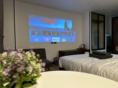 Cozy Mini Theatre - Victory Monument - 3 pax