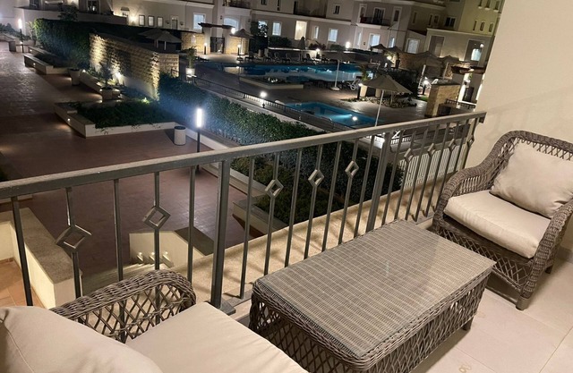 Cozy Mivida Boulevard Flat Overlooking Pool
