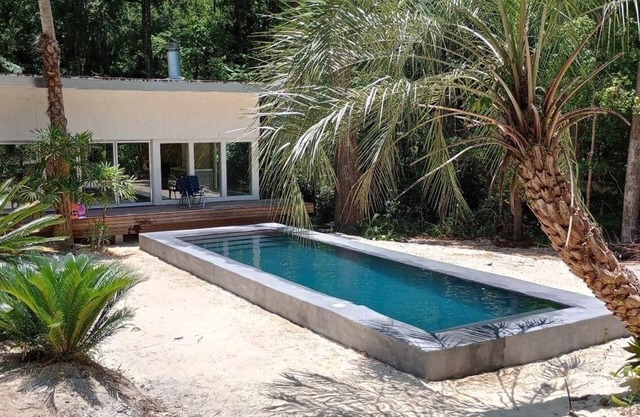 Cozy place to rest in Gainesville
