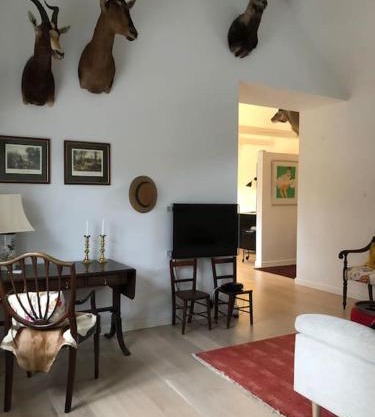 Cozy, quiet guest house perfect for business or pleasure