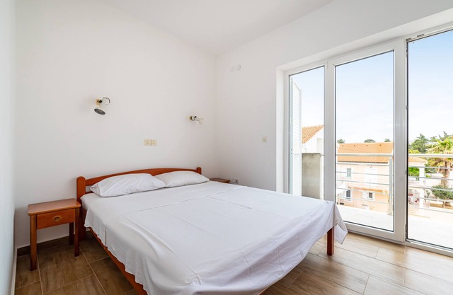 Cozy Room Near Beach D