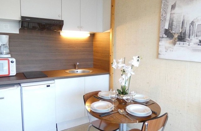 Cozy studio for 4 in Saint-Lary-Soulan with south-facing balcony