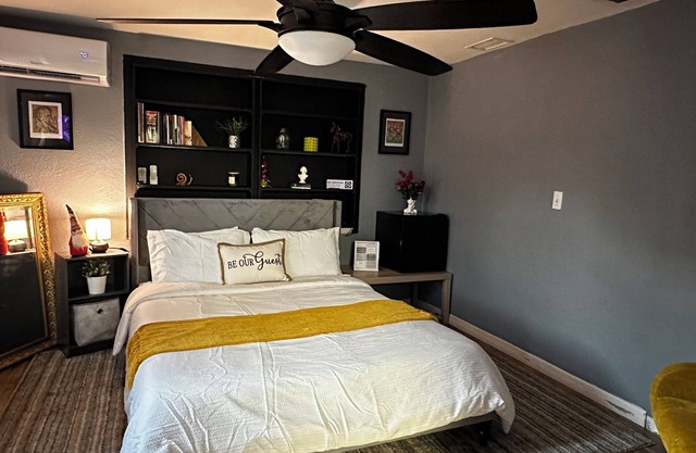 COZY STUDIO FOR COUPLES