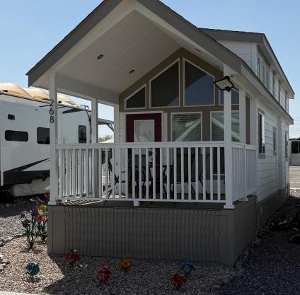 Cozy Tiny Home at Silverview RV Resort
