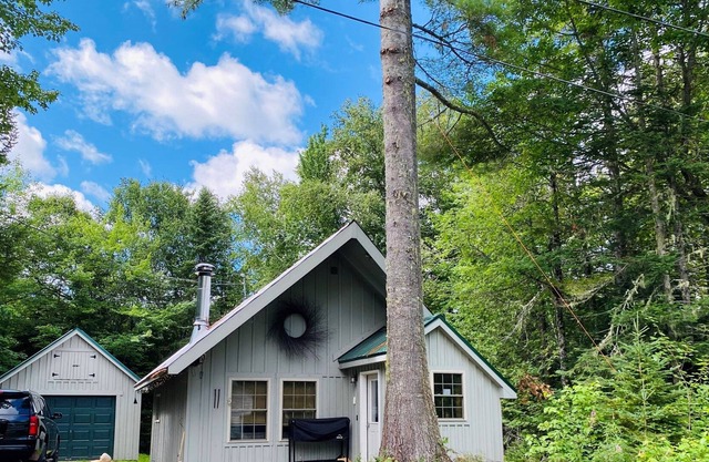 Cozy Winter Camp- 5 min from sugarloaf