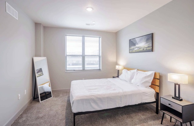 CozySuites at the Banks gym, pool 09