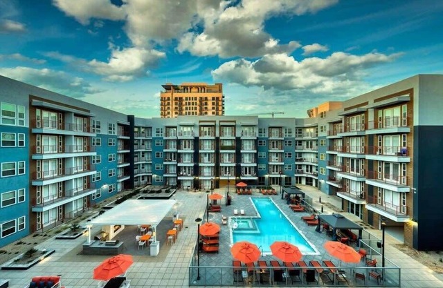 Cozysuites PHX RORO Gym, Pool, Pets, Parking! #17