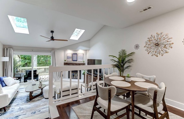 Creekside Modern Retreat